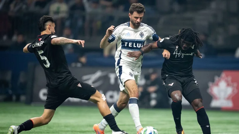 Thomas M&uuml;ller startet mit den Vancouver Whitecaps in die Playoffs. - &copy; Ethan Cairns/Canadian Press via ZUMA Press/dpa