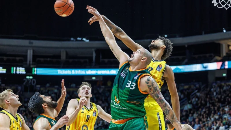 Routinier Maik Zirbes ist ein wichtiger Faktor bei den Trierer Basketballern. (Archivfoto) - &copy; Andreas Gora/dpa