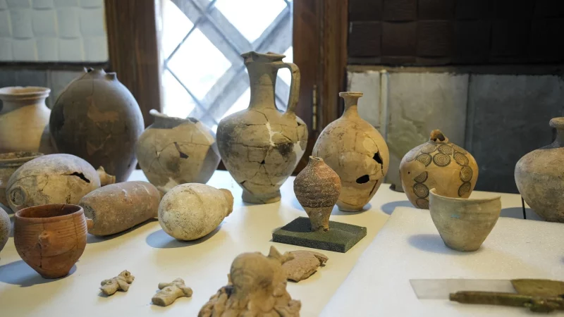 Im Krieg in Syrien wurden zahlreiche Artefakte, historische Fundst&uuml;cke und Exponate in privaten Verstecken aufbewahrt. Nun kehren sie zur&uuml;ck ins Museum. - &copy; Moawia Atrash/dpa