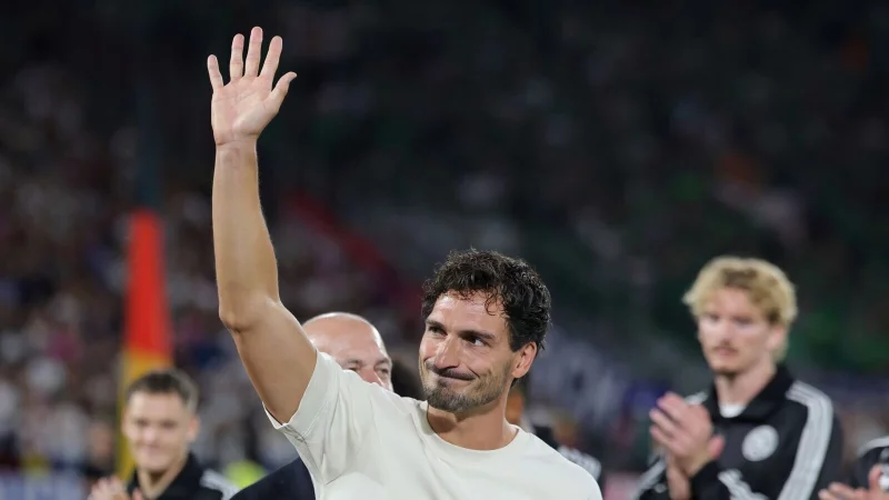 Im September wurde Mats Hummels vom Nationalteam verabschiedet. (Archivbild) - © Rolf Vennenbernd/dpa