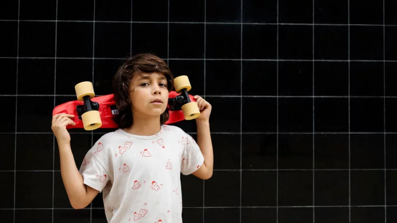 Wenn Jungs immer nur hören, wie sie nicht sein sollten, fehlt ihnen Orientierung. Kinder brauchen Bilder, nach denen sie handeln. - © Valentina Barreto/Westend61/dpa-tmn