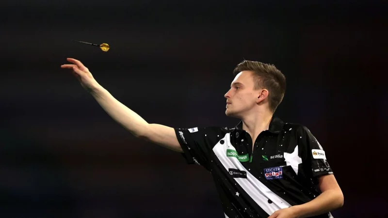 Erste echte WM-Entt&auml;uschung: Pietreczko unterliegt Au&szlig;enseiter. - &copy; Steven Paston/PA Wire/dpa