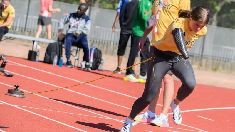 Jule Ro&szlig; hat bei der Para-Leichtathletik-WM in Indien Bronze gewonnen. (Archivbild) - &copy; Julian Stratenschulte/dpa