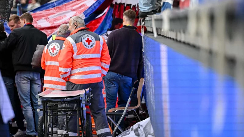 Der Heidenheimer Sieg gegen den FC Augsburg wurde von einem medizinischen Notfall &uuml;berschattet. - &copy; Harry Langer/dpa