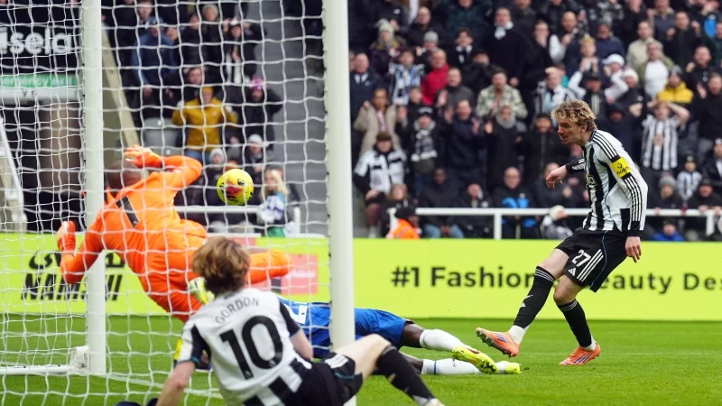 Newcastle-St&uuml;rmer Nick Woltemade sorgte gegen Chelsea nicht nur f&uuml;r den F&uuml;hrungstreffer. - &copy; Owen Humphreys/PA Wire/dpa