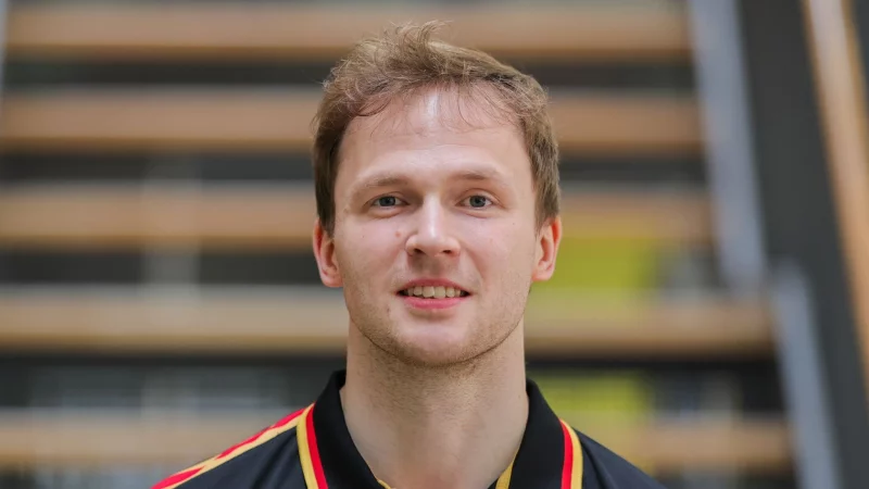 Fr&uuml;hes Aus in Frankfurt: Tischtennis-Nationalspieler Benedikt Duda. - &copy; Rolf Vennenbernd/dpa