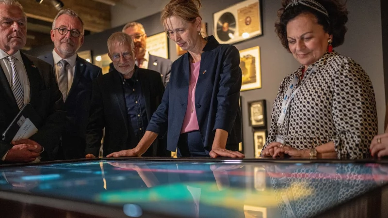 Bildungsministerin Karin Prien bereist Israel. - &copy; Ilia Yefimovich/dpa