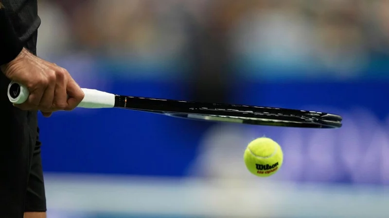 Im Tennis gibt es eine lange Sperre gegen einen chinesischen Spieler. (Archivbild) - &copy; Frank Franklin II/AP/dpa