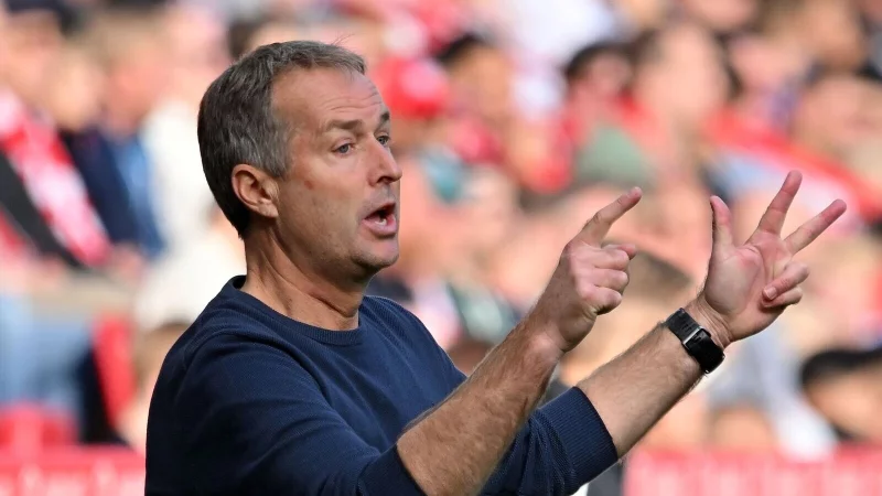 Bisher als Bayer-Trainer noch ungeschlagen: Kasper Hjulmand. - © Torsten Silz/dpa