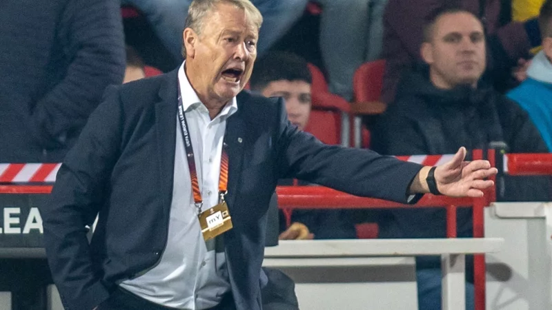 &Aring;ge Hareide - hier mit Malm&ouml; FF bei Union Berlin 2022 - z&auml;hlte zu den gr&ouml;&szlig;ten Trainern Skandinaviens. (Archivbild) - &copy; Andreas Gora/dpa