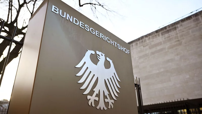 Der Bundesgerichtshof untersagt Versicherern, Rentenfaktoren nach Vertragsschluss einseitig zu senken: Versicherte erhalten so mehr Rechtssicherheit. - © Uli Deck/dpa