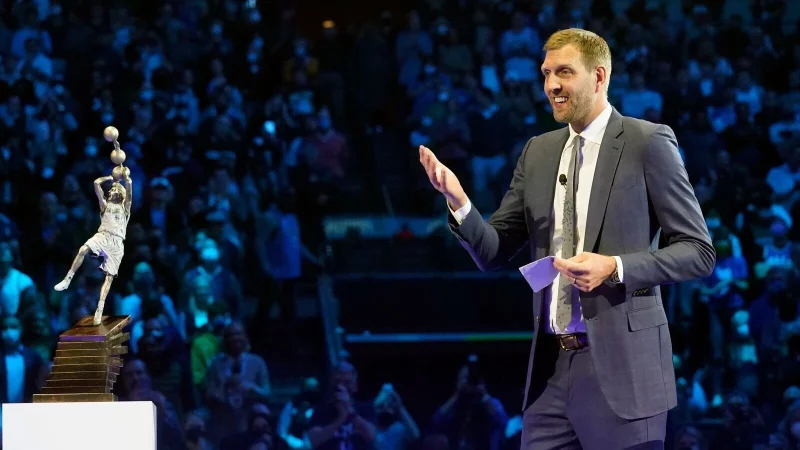 Wird Ex-Dallas-Star Dirk Nowitzki General Manager der Mavericks? (Archivbild) - &copy; Lm Otero/AP/dpa