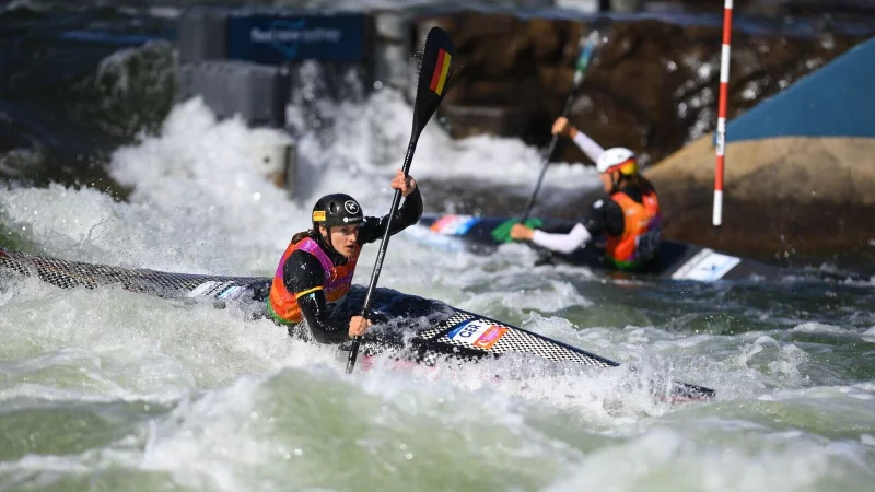Ricarda Funk aus Deutschland landet nach Silber im Mannschaftsfinale im Einzelrennen auf Rang vier im Kajak. - &copy; Alexander Bogatyrev/SOPA Images via ZUMA Press Wire/dpa