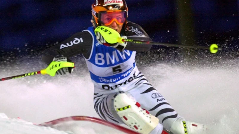 Martina Ertl 2001 bei der Ski-WM in St. Anton - ein Vierteljahrhundert sp&auml;ter gibt ihre Tochter Romy das Deb&uuml;t im Weltcup. (Archivfoto) - &copy; picture-alliance / dpa/dpaweb