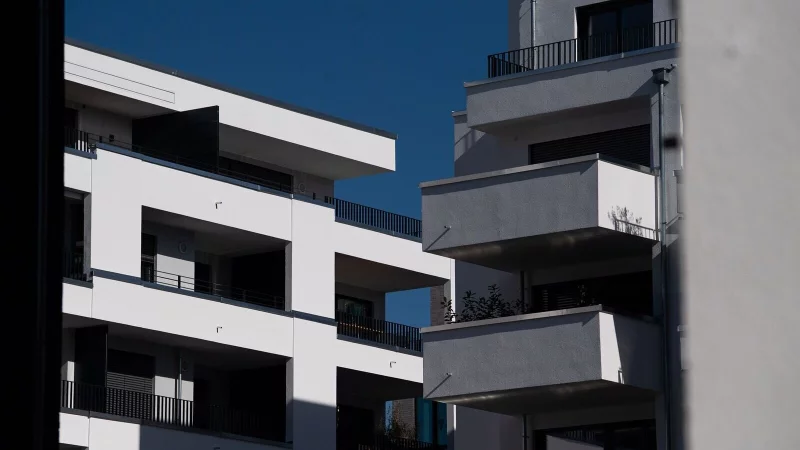 Gilt die gew&ouml;hnliche Nutzungsdauer oder eine verk&uuml;rzte? Steuerlich kann das f&uuml;r vermietete Immobilien einen gro&szlig;en Unterschied machen. - &copy; Sebastian Gollnow/dpa