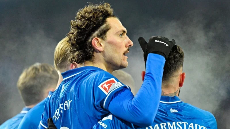 Darmstadts Fraser Hornby steuerte zwei Treffer gegen die SpVgg Greuther F&uuml;rth bei. - &copy; Uwe Anspach/dpa