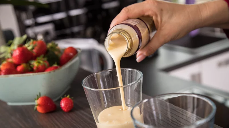 Trinkmahlzeiten versprechen schnelle S&auml;ttigung. Doch wie gut funktioniert das? - &copy; Christin Klose/dpa-tmn