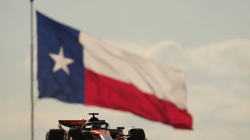 WM-Spitzenreiter Oscar Piastri sucht nach seiner Topform. - © Eric Gay/AP/dpa