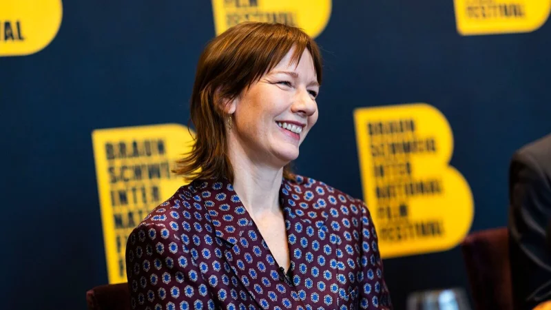 Schauspielerin Sandra Hüller beim Braunschweig International Film Festival: Sie wurde dort als Stargast mit dem Hauptpreis ausgezeichnet. (Archivbild) - © Michael Matthey/dpa