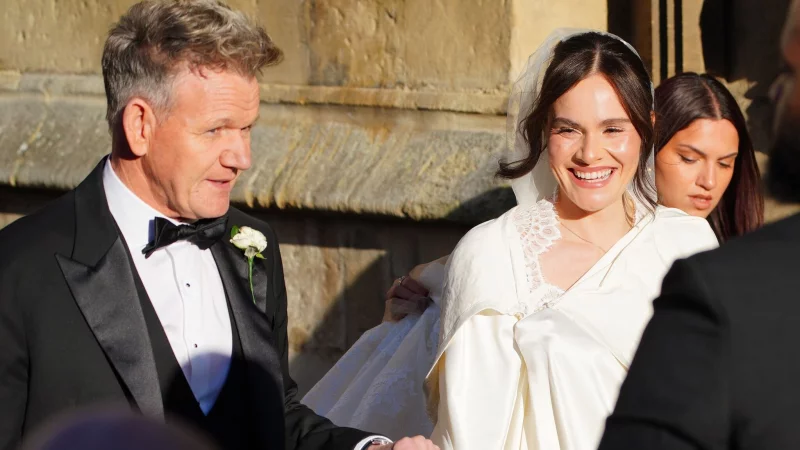 Der Starkoch hat sich am Hochzeitstag seiner Tochter als stolzer Papa pr&auml;sentiert. - &copy; Ben Birchall/PA Wire/dpa