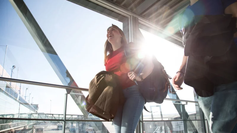 Endlich weg vom Alltag: Auf der Suche nach dem passenden Urlaub kann Künstliche Intelligenz helfen. - © Christin Klose/dpa-tmn