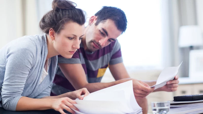 Hat sich der Verbrauch im Vergleich zu den Vorjahren drastisch ge&auml;ndert? Ein Vergleich lohnt, denn das Fehlerpotenzial bei Heizkostenabrechnungen ist hoch. - &copy; Christin Klose/dpa-tmn