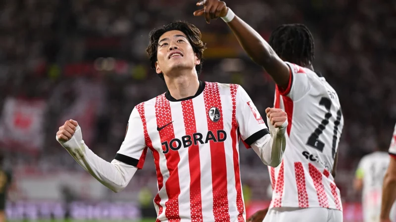 Yuito Suzuki war nach einer Ecke f&uuml;r Freiburg erfolgreich. - &copy; Harry Langer/dpa