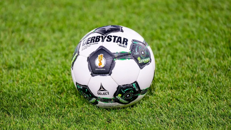 Der DFB hat den Rahmenterminkalender f&uuml;r die kommende Saison ver&ouml;ffentlicht. (Archivbild) - &copy; David Inderlied/dpa