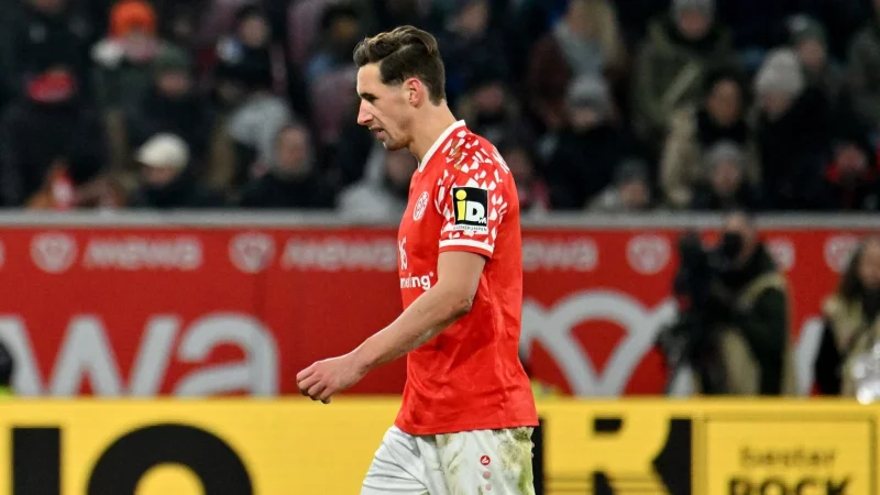 Rot-S&uuml;nder Dominik Kohr wurde nun vom DFB bestraft - &copy; Torsten Silz/dpa