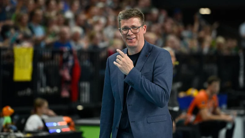 Gilt als Vater des L&uuml;neburger Erfolgs: Stefan H&uuml;bner. (Archivbild) - &copy; Gregor Fischer/dpa