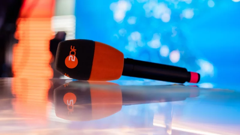 Ab dem 18. November 2025 senden ZDF, ZDFinfo, ZDFneo, 3sat und KiKA ausschließlich in HD-Qualität. - © Christoph Soeder/dpa