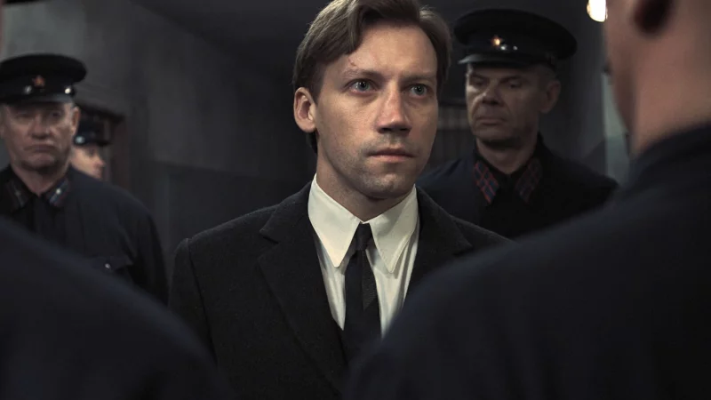 Alexander Alexandrowitsch Kusnezow als Alexander Kornev in einer Szene des Films &laquo;Zwei Staatsanw&auml;lte&raquo;. - &copy; -/PROGRESS Filmverleih/dpa