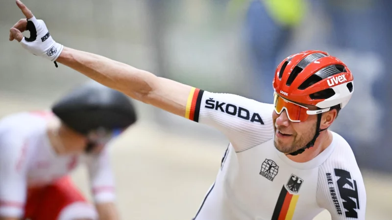 Zu fr&uuml;h gefreut: Bahnradfahrer Roger Kluge blieb im Madison mit Moritz Augenstein nach einer Jury-Panne nur der vierte Platz. (Archivbild) - &copy; Gian Ehrenzeller/KEYSTONE/dpa