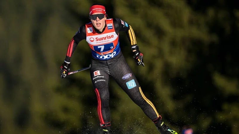 Coletta Rydzek verpasste Rang drei beim Team-Sprint nur knapp. - © Gian Ehrenzeller/KEYSTONE/dpa