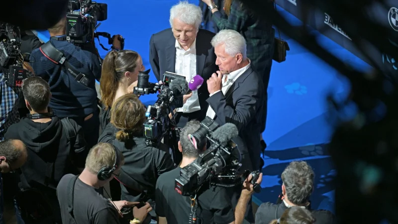 Viele sind schon gespannt, was das Duo nach dem Ende als «Tatort»-Ermittler machen wird. - © Malin Wunderlich/dpa