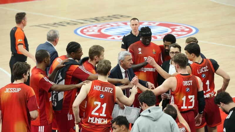 Die Bayern-Basketballer haben unter der Leitung von Svetislav Pesic einen Heimsieg eingefahren. (Archivbild) - &copy; Matthias Stickel/dpa