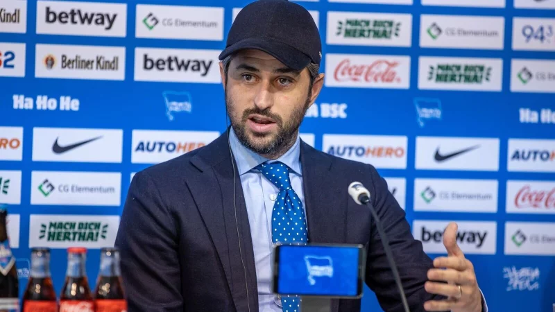 777 Partners-Gründer Josh Wander stieg 2023 als Investor bei Hertha ein. Nun wurde er wegen möglichen Betrugs angeklagt. - © Andreas Gora/dpa