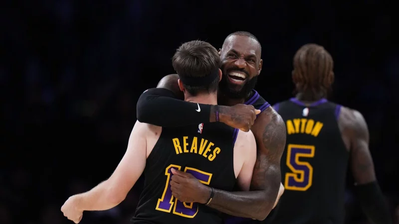 LeBron James hatte viel Spa&szlig; bei seinem Comeback. - &copy; Jae C. Hong/AP/dpa