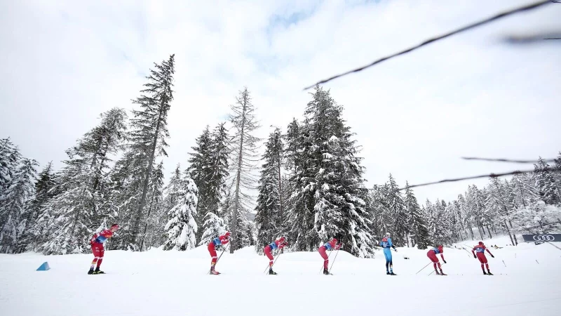 Das deutsche Frauen-Team bei der Tour de Ski der Langl&auml;ufer muss bereits den zweiten Ausfall verzeichnen. (Archivbild) - &copy; Alessandro Trovati/AP/dpa