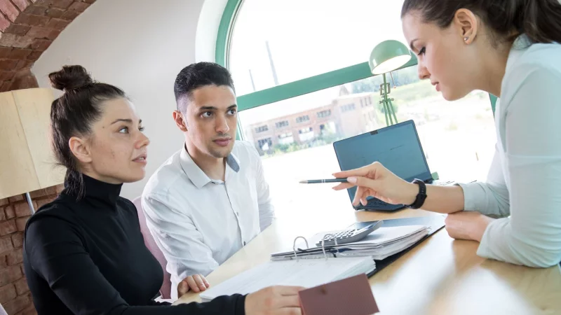 Nicht jede Schenkung mindert den Pflichtteil: Ma&szlig;geblich ist, wann der Erblasser den &laquo;Genuss&raquo; der verschenkten Sache wirklich aufgibt. - &copy; Christin Klose/dpa-tmn