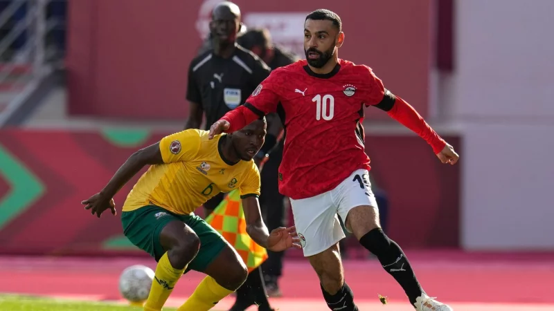 Mohamed Salah traf per Elfmeter zum 1:0. - &copy; Themba Hadebe/AP/dpa