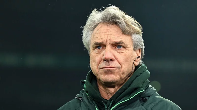 Hat derzeit wenig zu lachen: Werder-Cheftrainer Horst Steffen. - &copy; Carmen Jaspersen/dpa