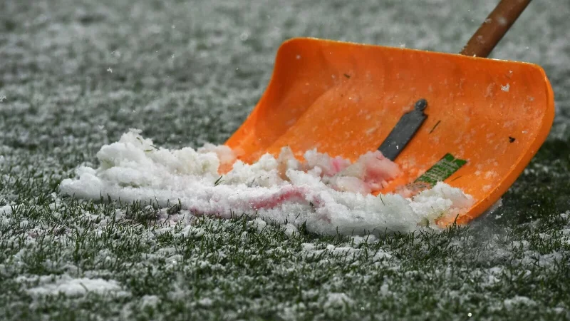 In Jena muss wegen des Schneefalls dieser Woche das Bundesliga-Spiel der Frauen gegen Bayern abgesagt werden. (Symbolbild) - &copy; Patrick Seeger/dpa