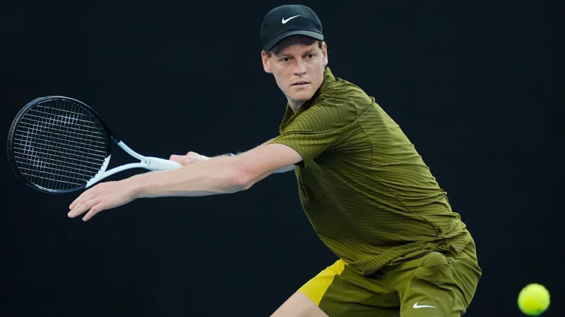 Jannik Sinner musste in Melbourne zum Auftakt nur kurz auf den Platz. - &copy; Asanka Brendon Ratnayake/AP/dpa