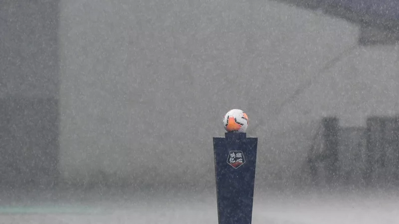 Chinas Fu&szlig;ball wurde in der Vergangenheit immer wieder von Korruptionsskandalen ersch&uuml;ttert. (Symbolbild) - &copy; Li Bo/Xinhua/dpa