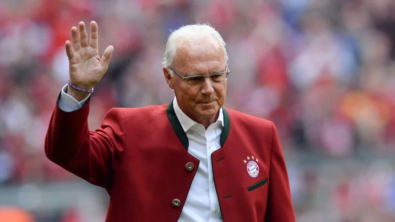 Franz Beckenbauer war einer der bekanntesten deutschen Fu&szlig;ballspieler aller Zeiten. - &copy; Andreas Gebert/dpa
