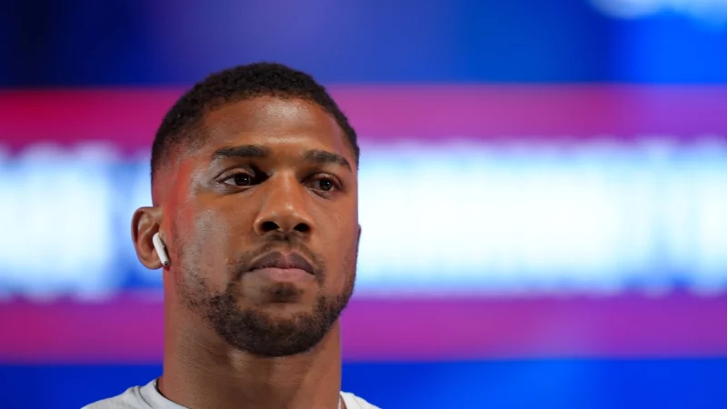 Anthony Joshua erholt sich von den Folgen seines schweren Unfalls, bei dem zwei Menschen starben. (Archivbild) - &copy; Jordan Pettitt/PA Wire/dpa