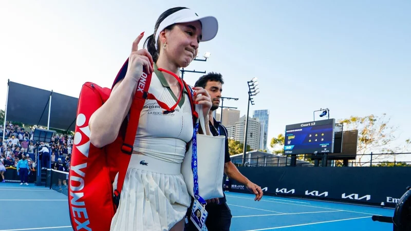 Bitteres Ende: Auch im Doppel ist f&uuml;r Eva Lys in Melbourne Schluss. (Archivbild) - &copy; Frank Molter/dpa