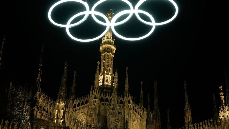 Vor den Olympischen Spielen gibt es Aufregung um den Auftritt eines Rappers. (Archivbild) - &copy; Luca Bruno/AP/dpa