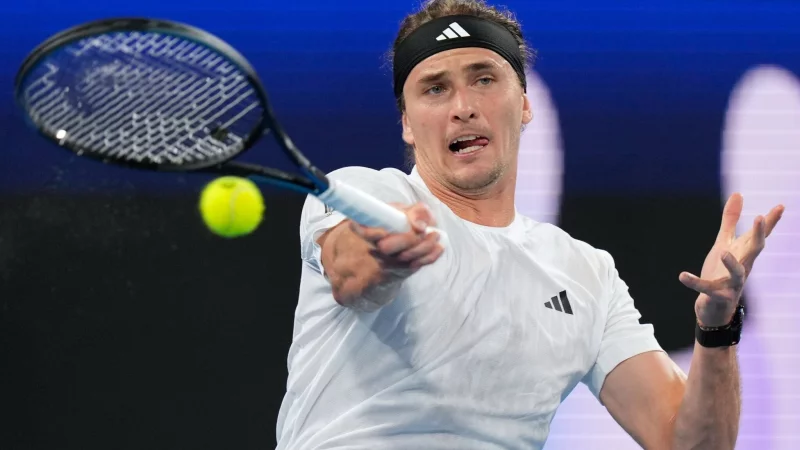 Holte sich mit einem Sieg gegen einen italienischen Konkurrenten Selbstvertrauen: Alexander Zverev. (Archivbild) - &copy; Rick Rycroft/AP/dpa